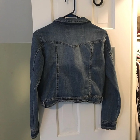 Jean jacket - Picture 2 of 3